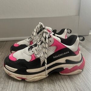 Balenciaga Triple S